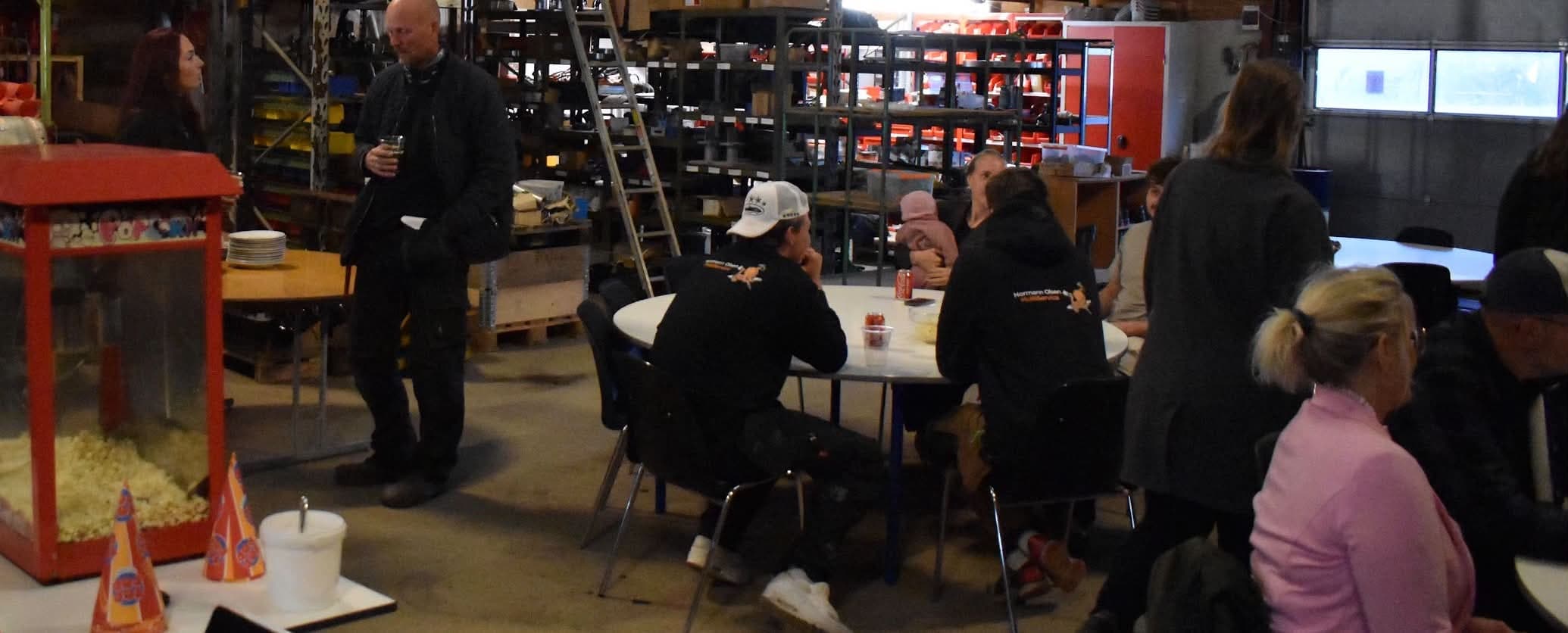 Snak og hygge mellem samarbejdspartnere